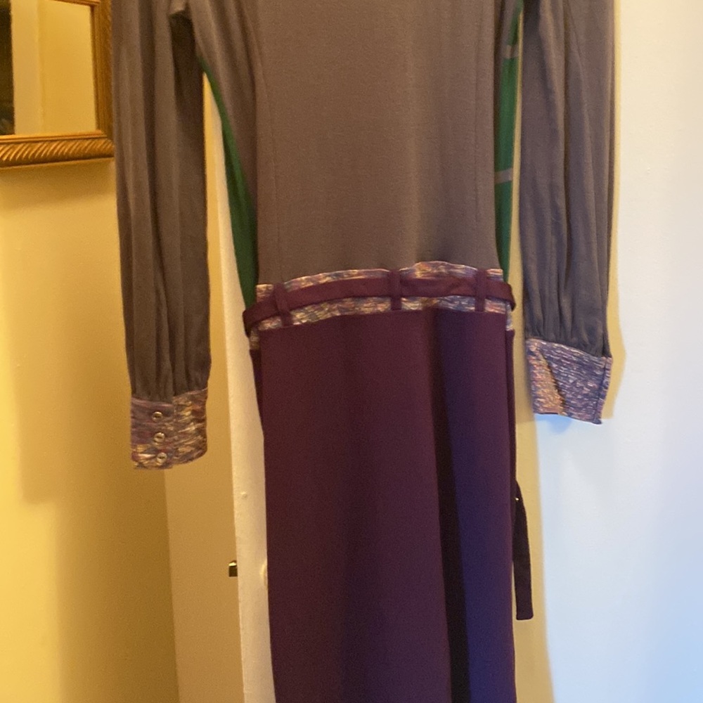 Excellent Designer dress. - Picture 5 of 7
